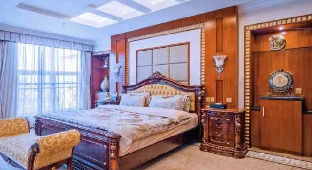 Шестиместный люкс Presidential Дуплекс Maoming International Hotel