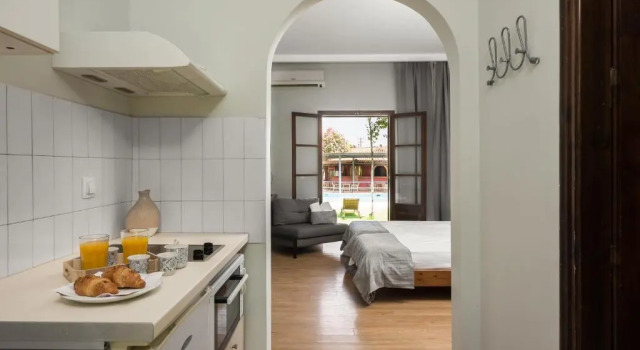 Студия Folies Corfu Town Hotel Apartments