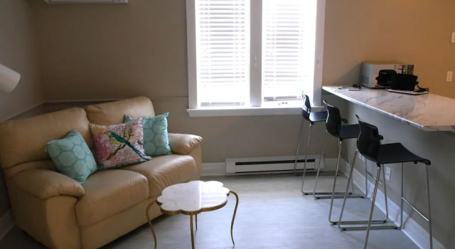 Spectacular 1BR Unit, Varaa Hotelli Toronto 