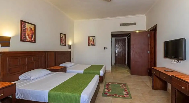 Номер Standard Laguna Beach Marsa Resort