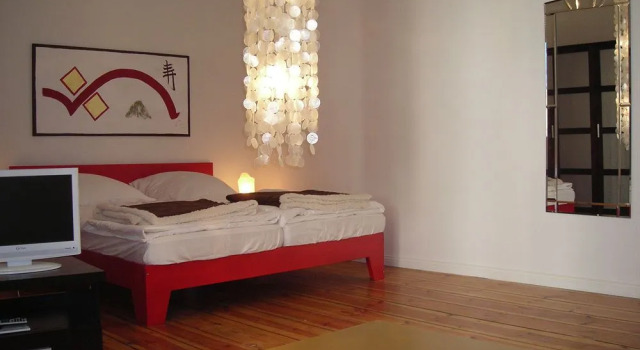 Apartments Deluxe Prenzlauer Berg, Varaa Huoneisto Prenzlauer Berg Berliini, lähellä Helmholtzplatz