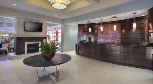 Marriott Albany, Buchen Sie Hotel Albany (und Umgebung) 