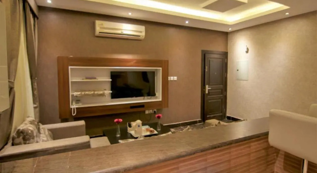 Люкс Evan Serviced Apartments in Al Muruj District