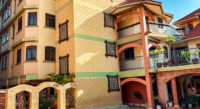 Rwizi Arch Hotel