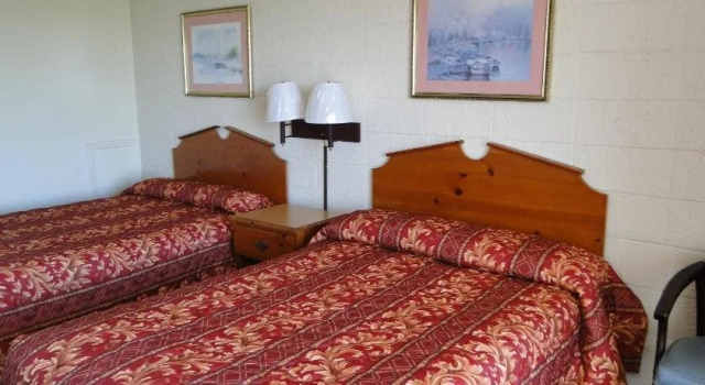 Sea Gypsy Inn Oceanfront, Забронировать Отель Отели Южной Каролины с бассейном, Бассейн