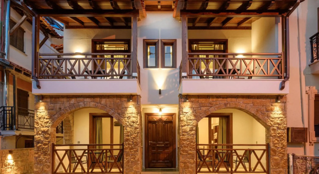Arxontariki Suites, Prenota Hotel Uranopoli Monte Atos