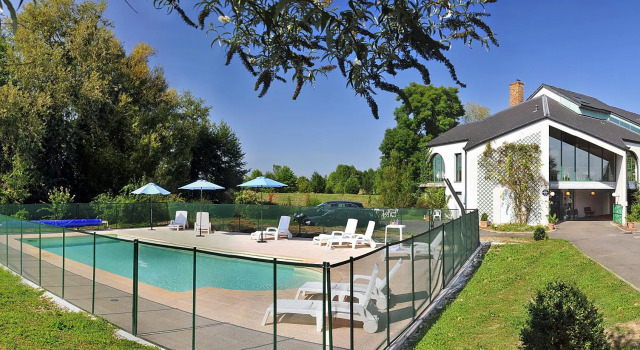 Одноместный номер Standard Golf Hotel Colvert - Piscine extérieure et Room Service