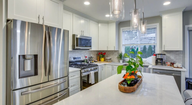 Коттедж Newly Built Maple Valley Vacation Rental w/ Patio!