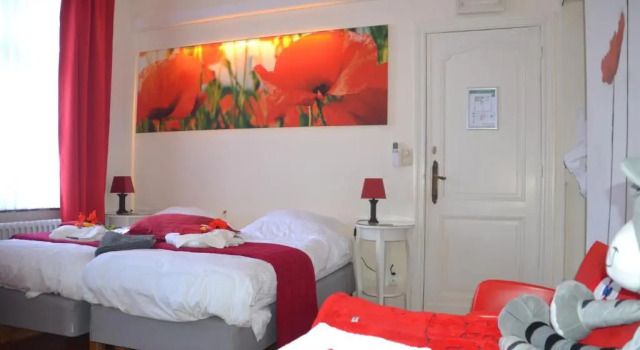 Ter Thuyne, Prenota Hotel Ypres 