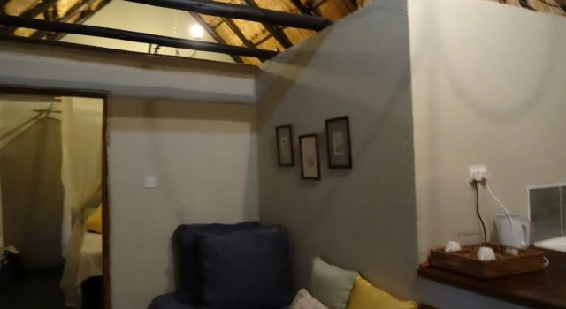 Farmhouse Lodge Matopos, Book Hotel Hoteller i Matobo med parkering, Parkering