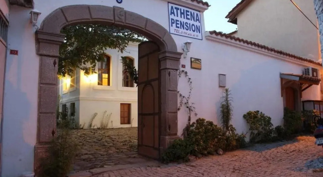 Athena Pension