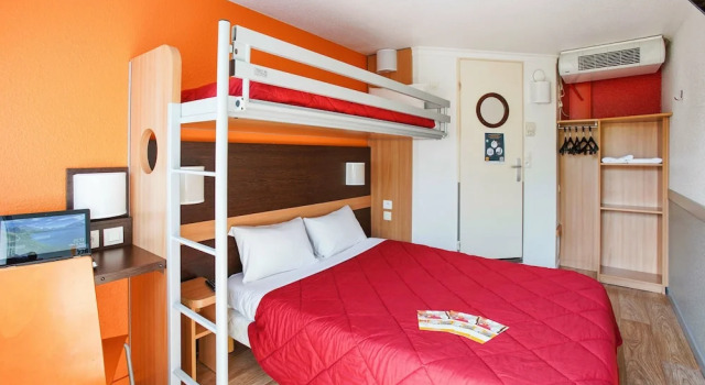 Номер Comfort Première Classe Villejust