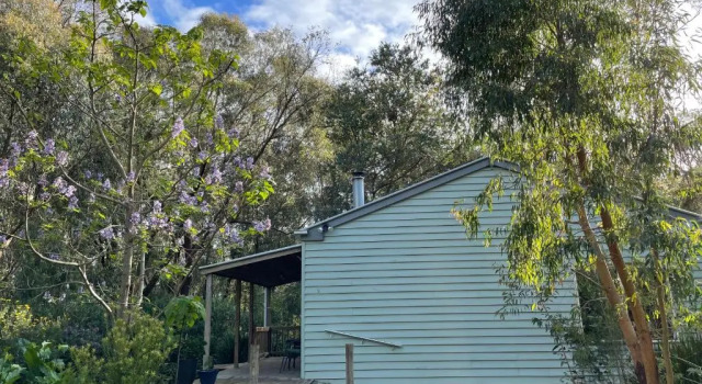Коттедж Tindoona Cottages