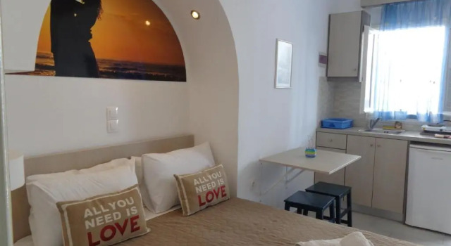 Студия Honeymoon Beach Studios
