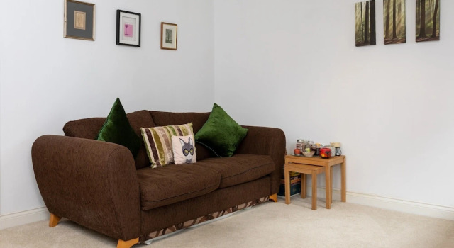 2 Bedroom Apartment in Greenwich