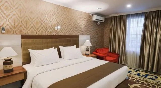 Familie Suite Grand Asrilia Hotel
