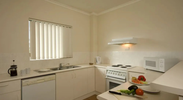 Люкс с 2 комнатами с балконом Tropic Towers Apartments