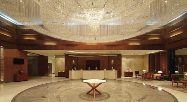Radisson Blu Hotel, Haridwar, Rezerwuj Hotel Hotele w Uttarakhand z basenem, Basen