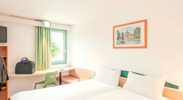 Номер Standard ibis Metz Centre Cathedrale