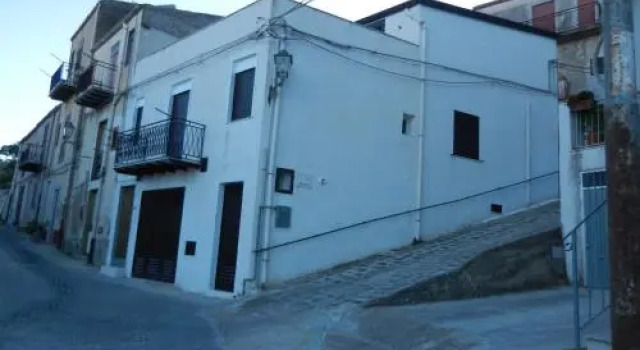 Bed & Breakfast Poggio Accogliente, Prenota Hotel Sutera Sicilia