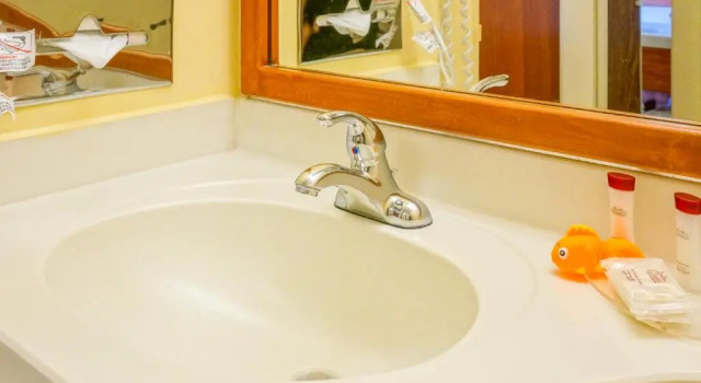 Люкс Ramada by Wyndham Santa Barbara