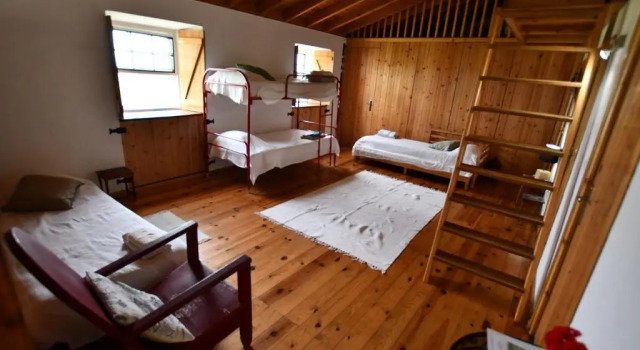 Caldeira Guesthouse, Prenota Affittacamere Fajã da Caldeira de Santo Cristo Sao Jorge Island