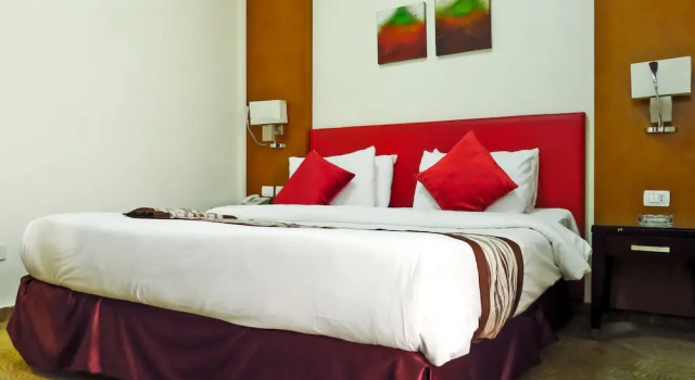 New Lamar Hotel