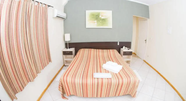 Plaza Dutra Hotel, Забронировать Отель Отели Касапава с бассейном, Бассейн