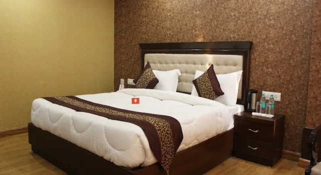 OYO 3760 Hotel Elysee, Rezervovat Hotel Déhrádún Uttarakhand