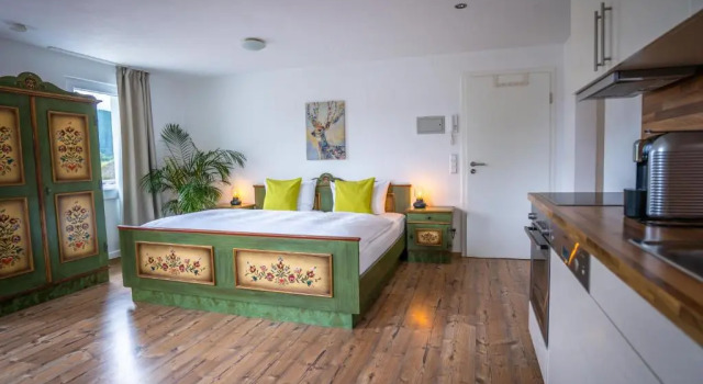 Студия MINAROSO appartements am badeparadies