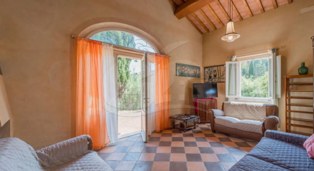 Elegant Villa Ivana 7/8 bed immersed in a green garden 600 meters from Reale beach-VILLA IVANA, Book Villa Villaer i Porto Azzurro, Villa