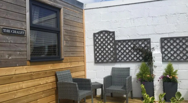 1-bedroom chalet with parking on site, Rezervasyon Şale Merseyside villalar, Villa