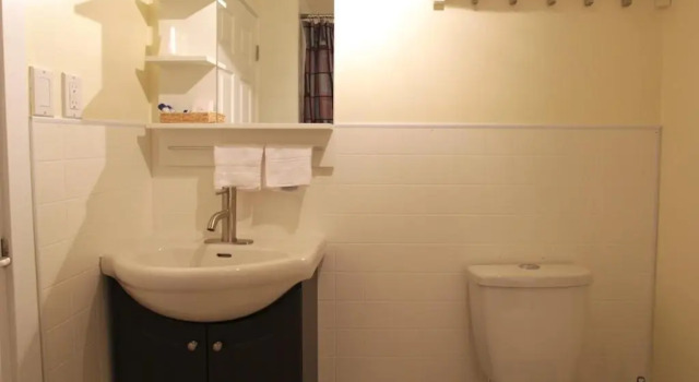Четырёхместный номер Deluxe Cherry Tree Inn Victoria
