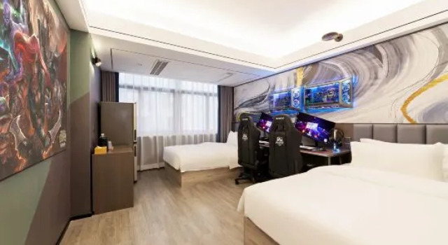 Кровать в общем номере (мужской номер) Xinyuan E-Sport Hotel