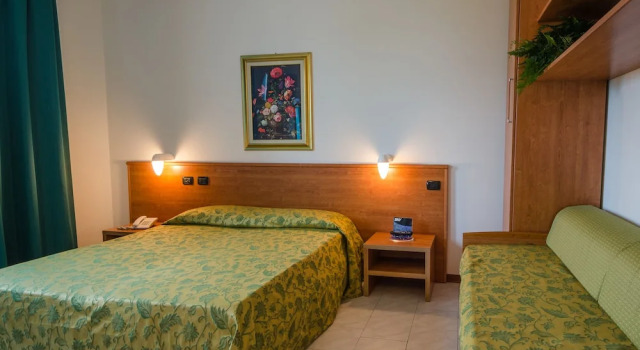 Hotel Luna Blu, Reserva ahora Hotel Cento 