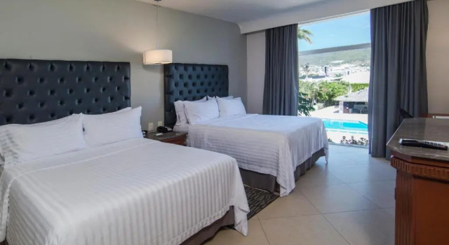 Четырёхместный номер Executive Holiday Inn Tuxtla Gutierrez by IHG