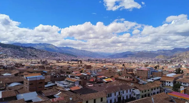 Apartamento De ejecutivo 3 habitaciones con vista a la ciudad El Balcón del Sol