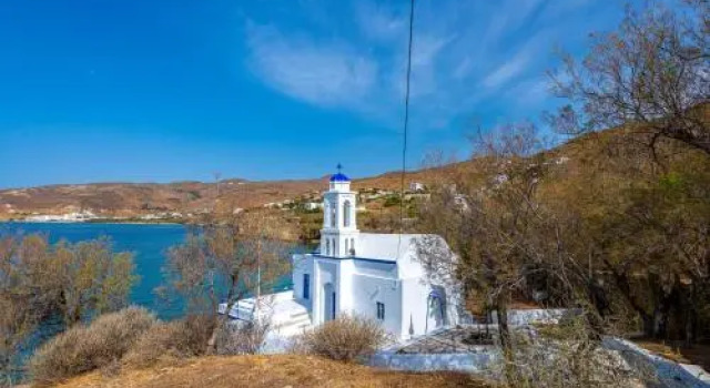 Aparthotel 3 stars Tinos, Забронировать Отель Тинос Тинос, рядом с Порт Тиноса