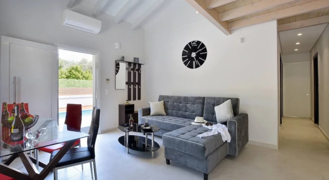 Villa Ventus Sleeps 7 with Parking, Забронировать Вилла Отели периферии Ионических островов с парковкой, Парковка