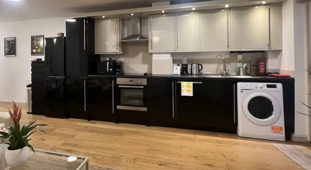 Апартаменты Comfort Charming 2bedroom flat in Shepherds Bush