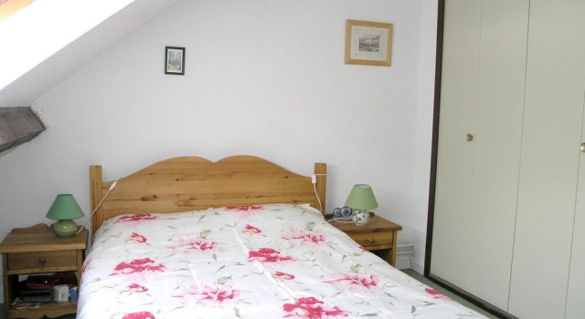 Apartment With 2 Bedrooms in Saint-lary-soulan, With Wonderful Mountai, Забронировать Апартаменты/квартира Отели в центре Сен-Лари-Сулан, в центре