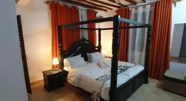 Casa Villa Diani, Book Villa Hotels in Coast Region with Parking, Parking