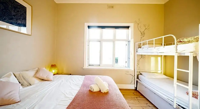 Двухместный номер Standard с балконом и с видом на океан YHA Port Elliot Beach House