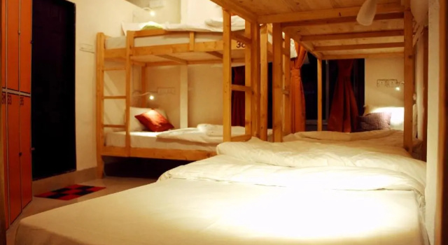 Кровать в общем номере (женский номер) Cohostel