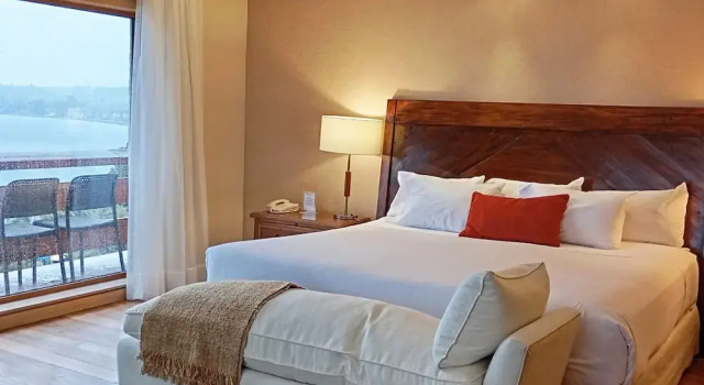 Двухместный люкс Presidential Wyndham Puerto Varas Pettra