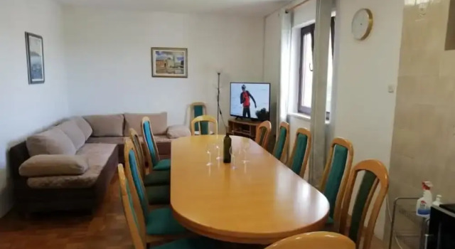 Кровать в общем номере Guest House Burela