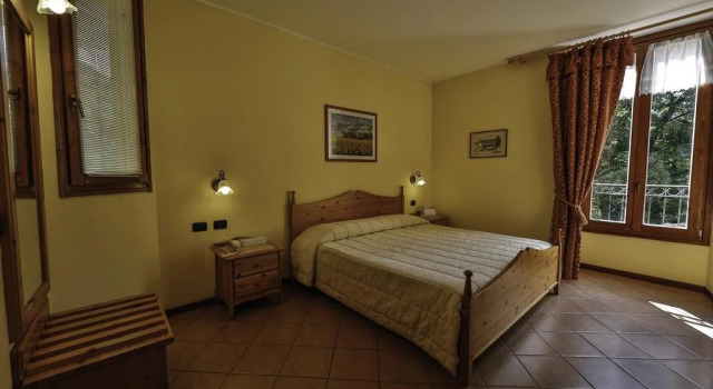 Locanda Sant'Anna, Book Hotel Hotels in Como with Breakfast, Breakfasts