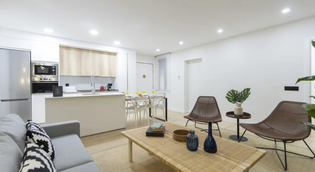 Dobo Homes Ibiza Apartment, Забронировать Апартаменты/квартира Ретиро Мадрид, рядом с Сайнс де Баранда