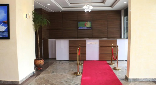 Brookville Hotel & Suites, Book Hotel Hotels in Kagini with a Pool, Swimming Pool