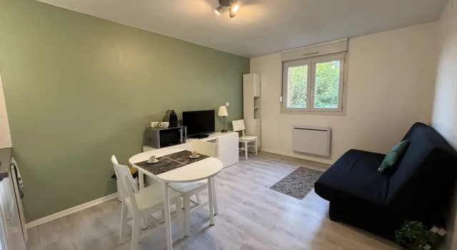 Studio Avec Place de Parking, Varaa Huoneisto Arras 
